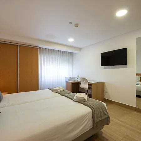 3 3* Sao Joao da Madeira