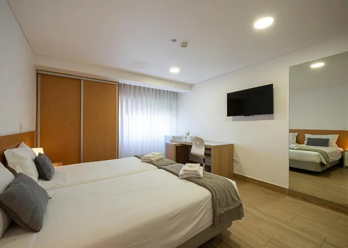 3 3* Sao Joao da Madeira